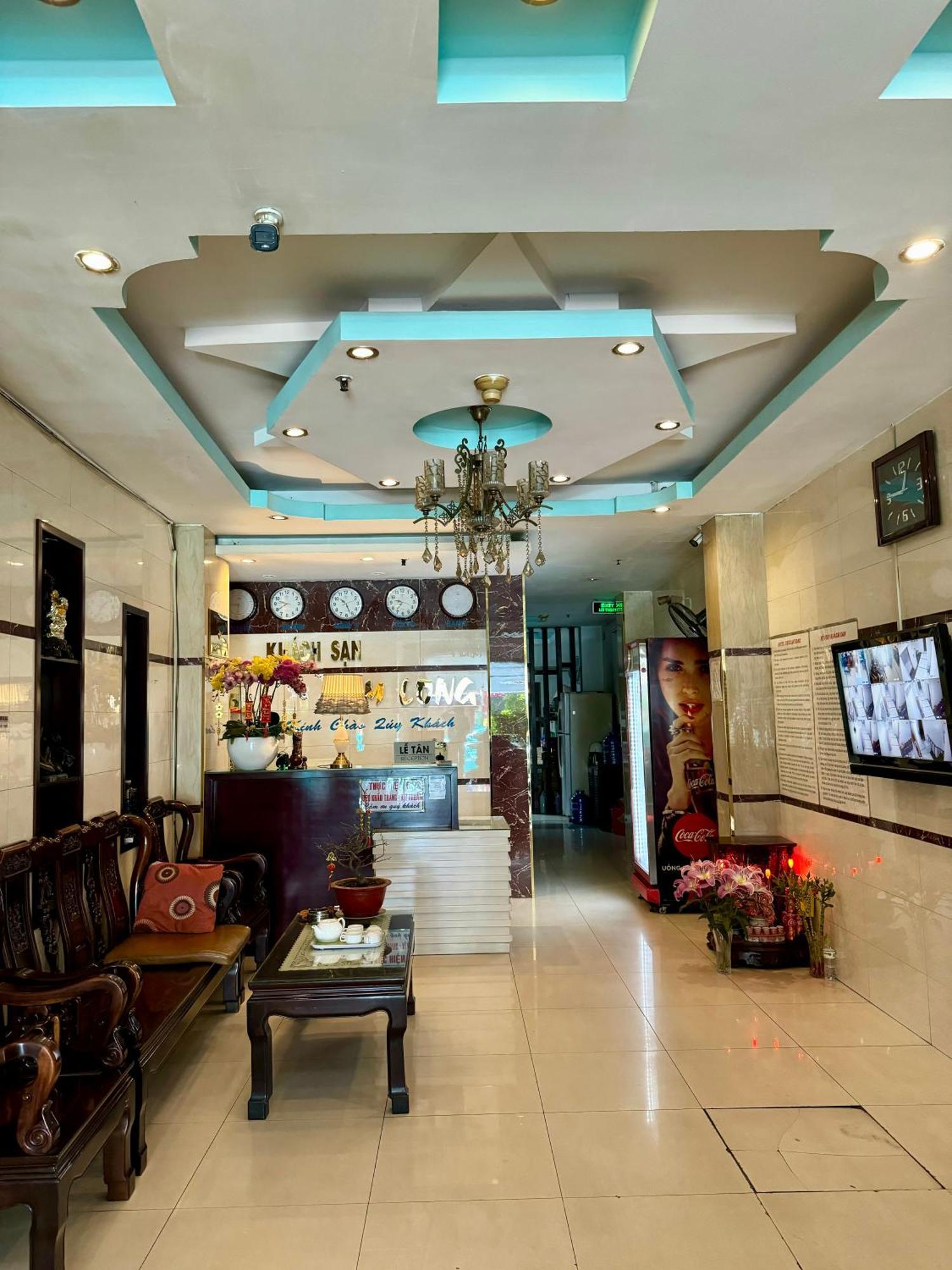 Khách sạn Khach San Kim Long